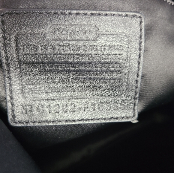 Coach Laura Signature Tote Black - Picture 11 of 11